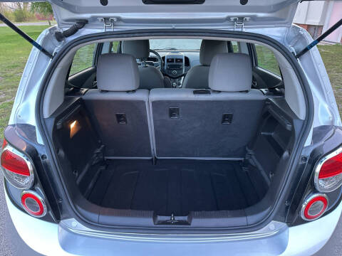 2012 Chevrolet Sonic LS