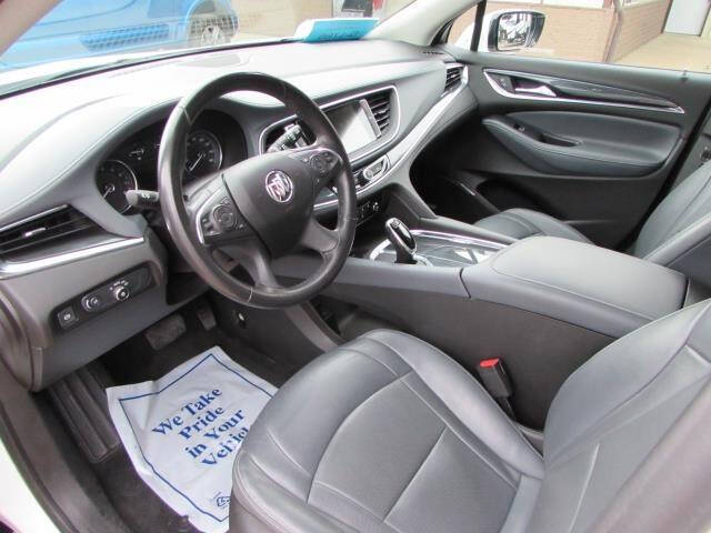 2021 Buick Enclave Essence