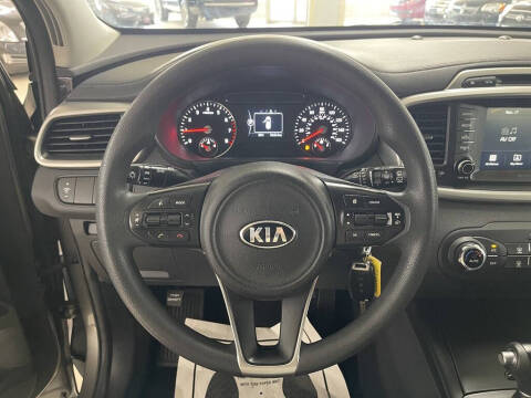 2018 Kia Sorento LX