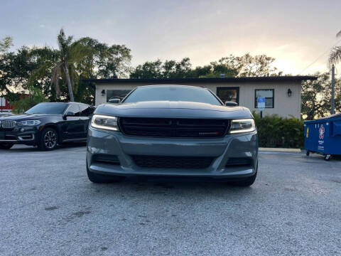 2019 Dodge Charger SXT