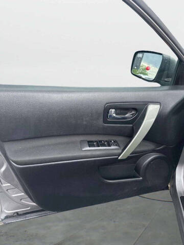 2011 Nissan Rogue S