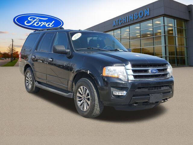 Used 2017 Ford Expedition XLT with VIN 1FMJU1JT5HEA53553 for sale in Belleville, MI