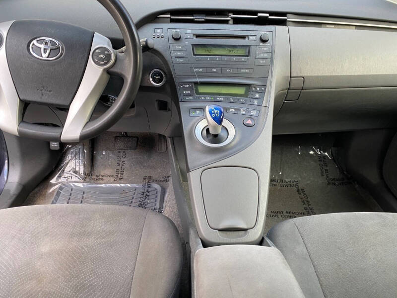 2011 Toyota Prius Three