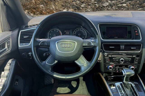 2017 Audi Q5 2.0T quattro Premium