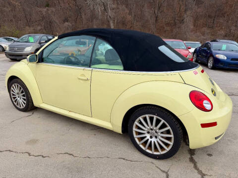 2006 Volkswagen New Beetle Convertible 2.5