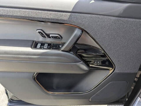 2023 Land Rover Range Rover Sport P360 SE