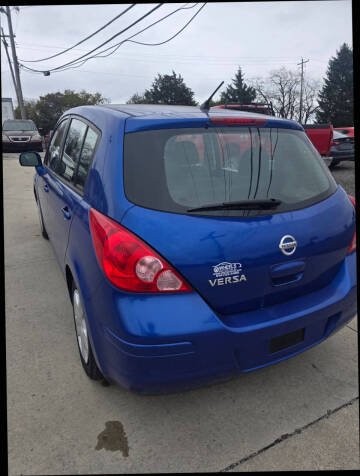 2012 Nissan Versa 1.8 S