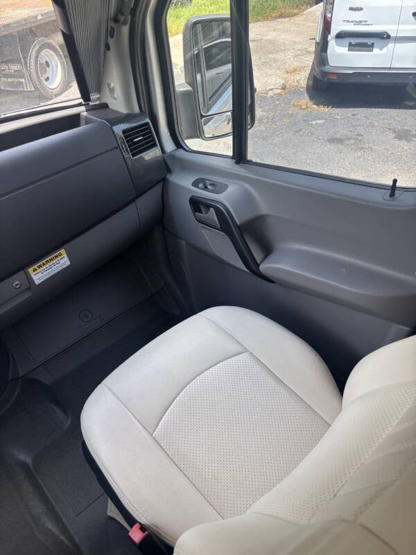 2015 Winnebago ERA BM170X