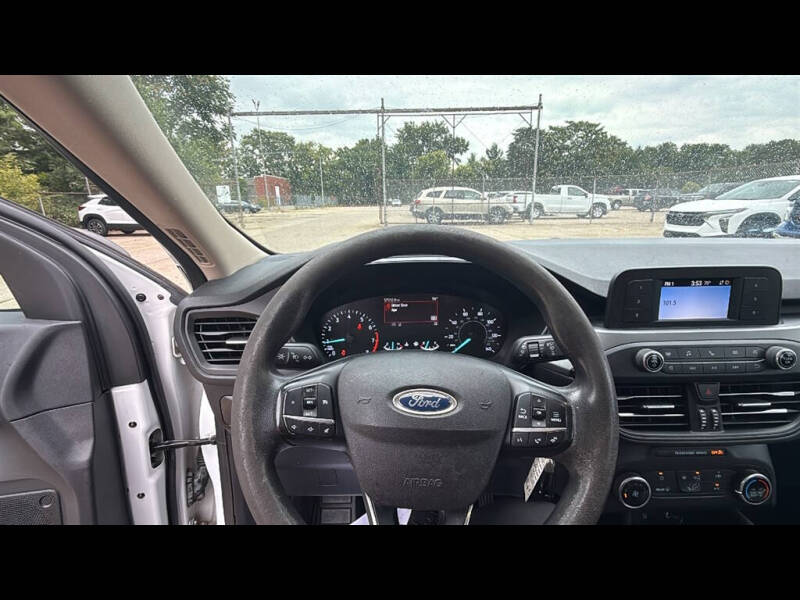 2020 Ford Escape S