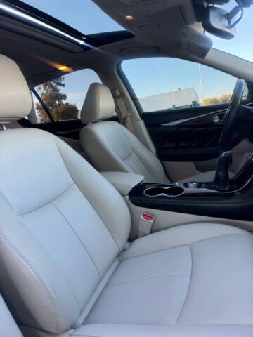 2018 Infiniti Q50 2.0T Pure