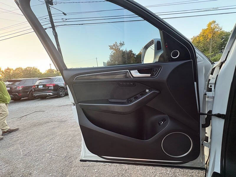 2014 Audi SQ5 3.0T quattro Premium Plus