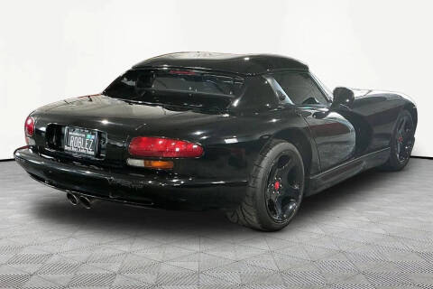 1999 Dodge Viper RT/10
