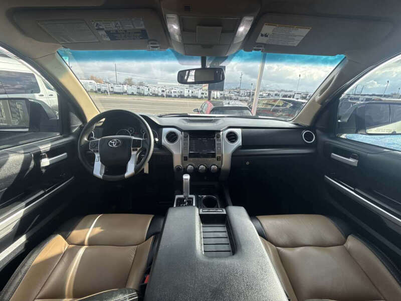 2014 Toyota Tundra SR5