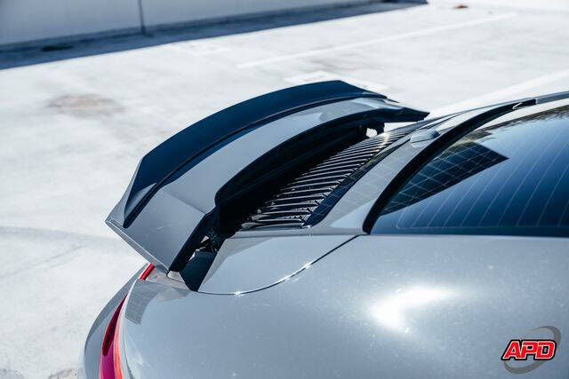 2017 Porsche 911 Carrera
