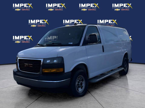 2023 GMC Savana 2500