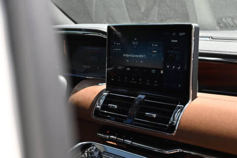 2023 Lincoln Navigator Reserve