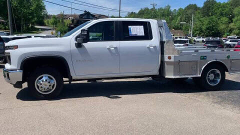2025 Chevrolet Silverado 3500HD CC LT