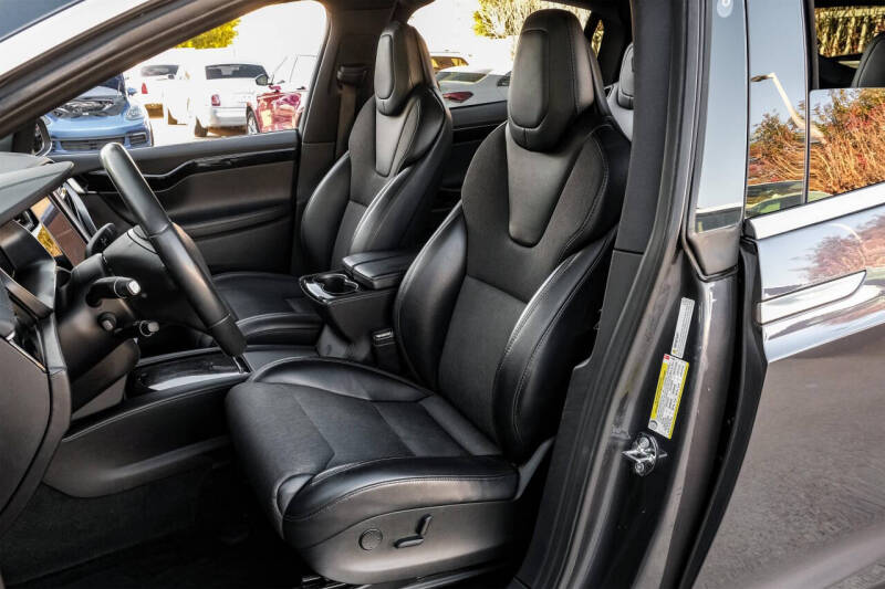 2018 Tesla Model X 75D