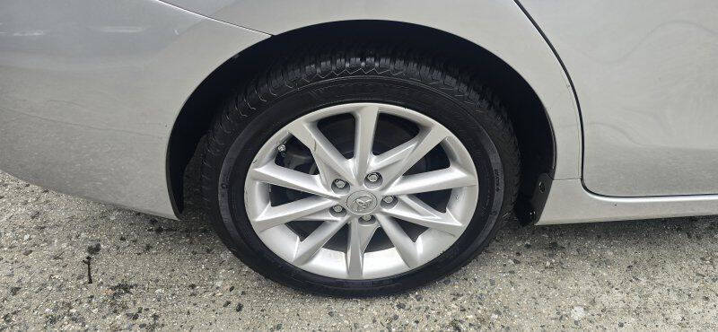 2012 Toyota Prius v