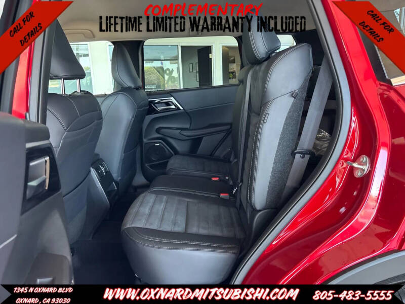 2025 Mitsubishi Outlander SE