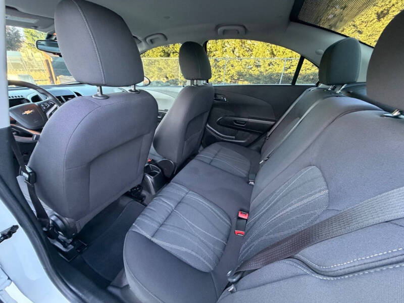 2014 Chevrolet Sonic LT Auto