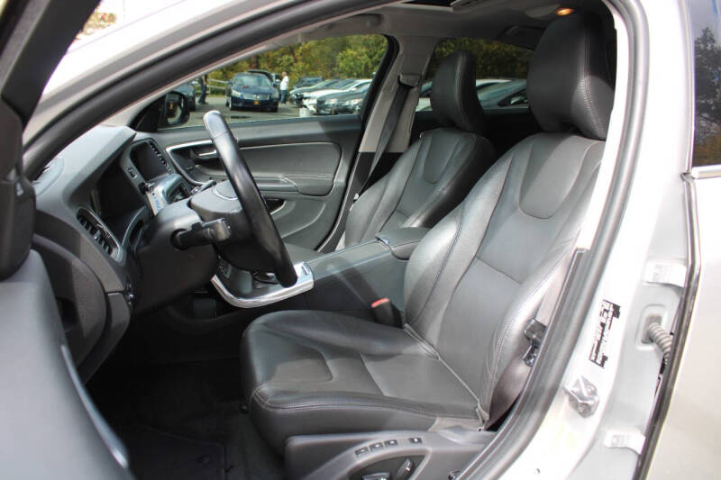 2015 Volvo S60 T5 Premier