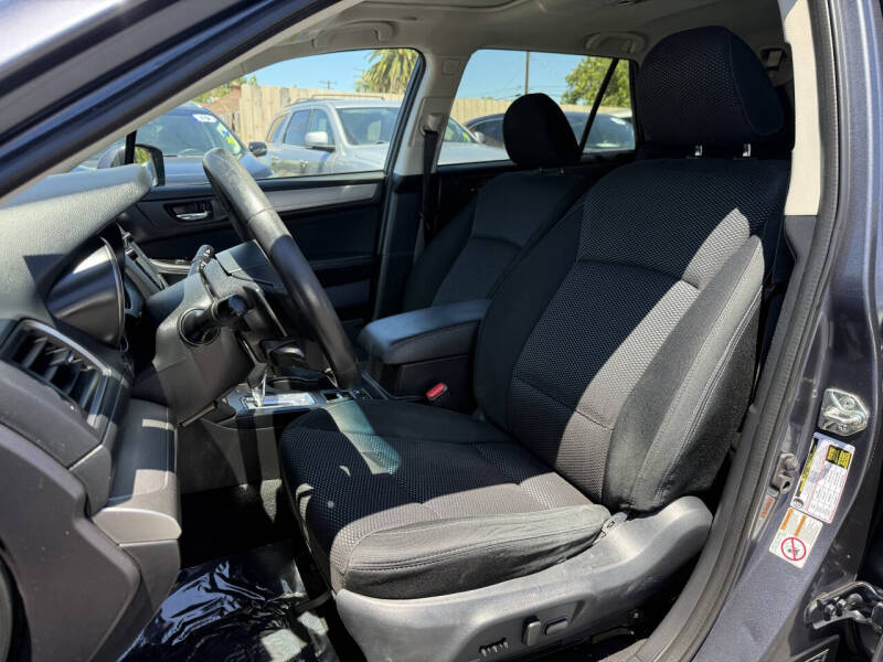 2017 Subaru Outback 2.5i Premium