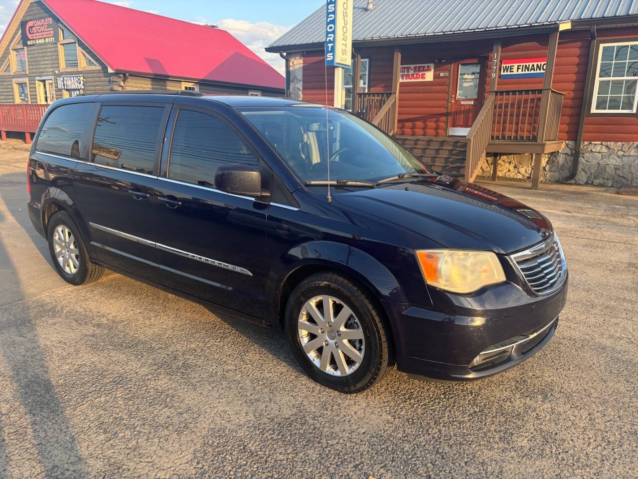 2013 Chrysler Town and Country for sale at 5 Star Motorsports LLC in Clarksville, TN