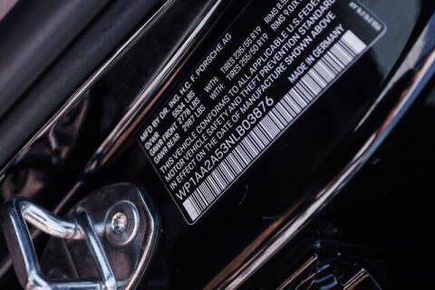 2022 Porsche Macan