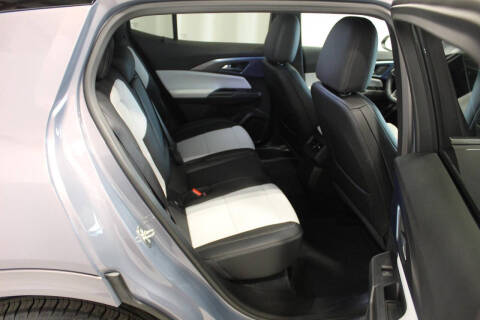 2025 Chevrolet Equinox EV LT 2