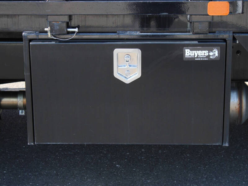 2025 Chevrolet Silverado 5500HD