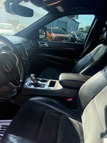 2018 Jeep Grand Cherokee Altitude