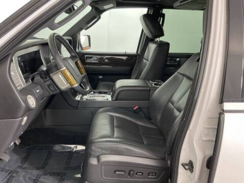2010 Lincoln Navigator L