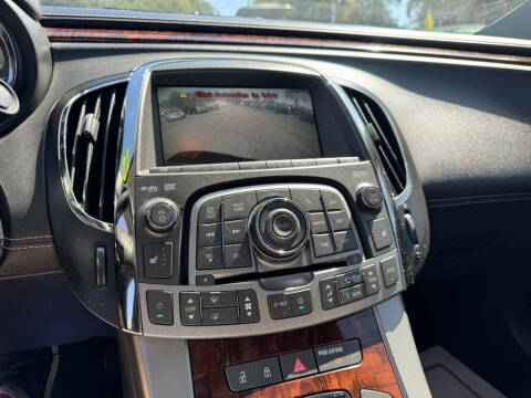 2012 Buick LaCrosse Premium 1