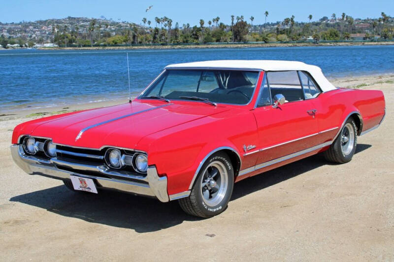 1967 Oldsmobile Cutlass Supreme