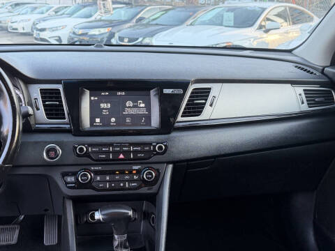 2017 Kia Niro EX