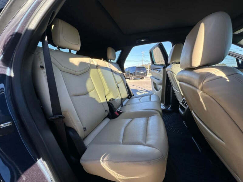 2018 Cadillac XT5 Luxury