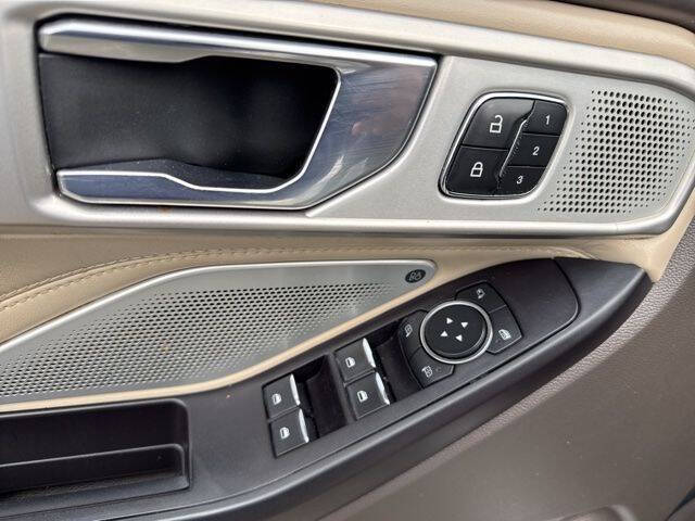 2020 Ford Explorer Platinum