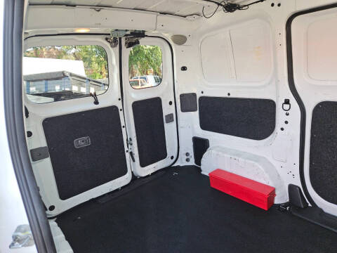 2021 Nissan NV200 SV