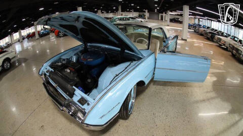 1962 Ford Thunderbird