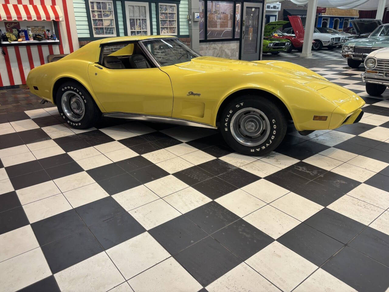 1975 Chevrolet Corvette 7
