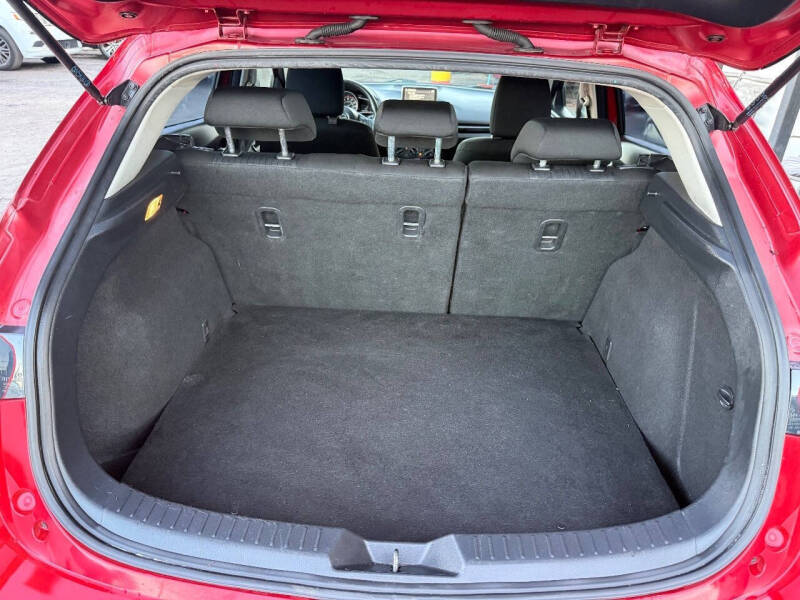 2015 Mazda MAZDA3 i Sport