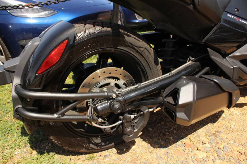 2021 Can-Am Spyder F3
