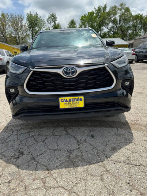 2020 Toyota RAV4 for sale at Calderon Auto Sales in Des Moines, IA