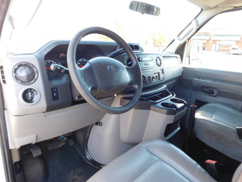 2014 Ford E-Series E-150