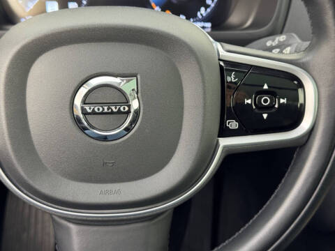 2022 Volvo XC90 Recharge T8 Inscription Expression 6P