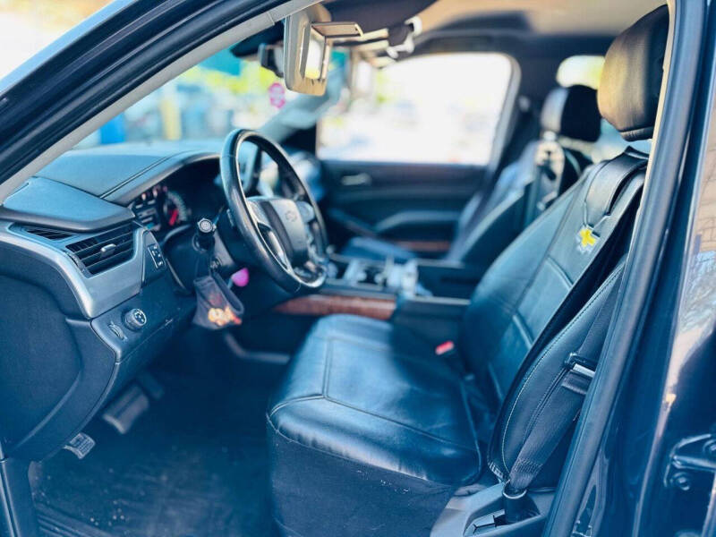 2017 Chevrolet Suburban Premier