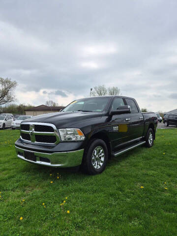 2016 RAM 1500 SLT