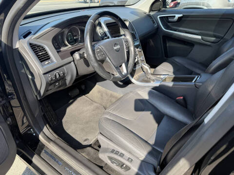 2015 Volvo XC60 T5 Drive-E Premier Plus