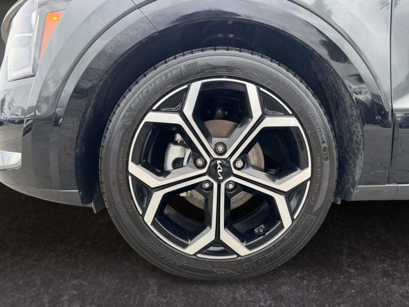 2025 Kia Niro EX Touring